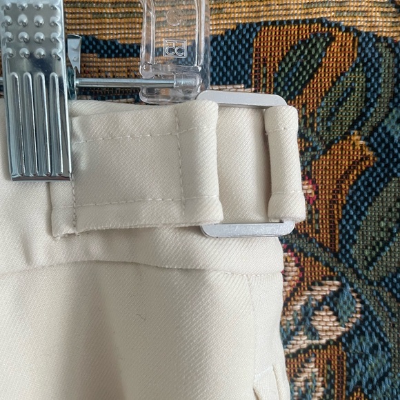 Banana Republic Cream Trousers - Elegant | Size 8 - Picture 8 of 11